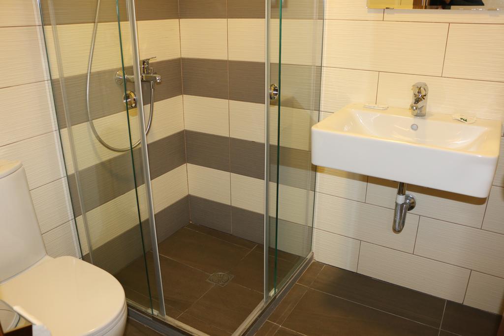 Kodra Hotel 3*