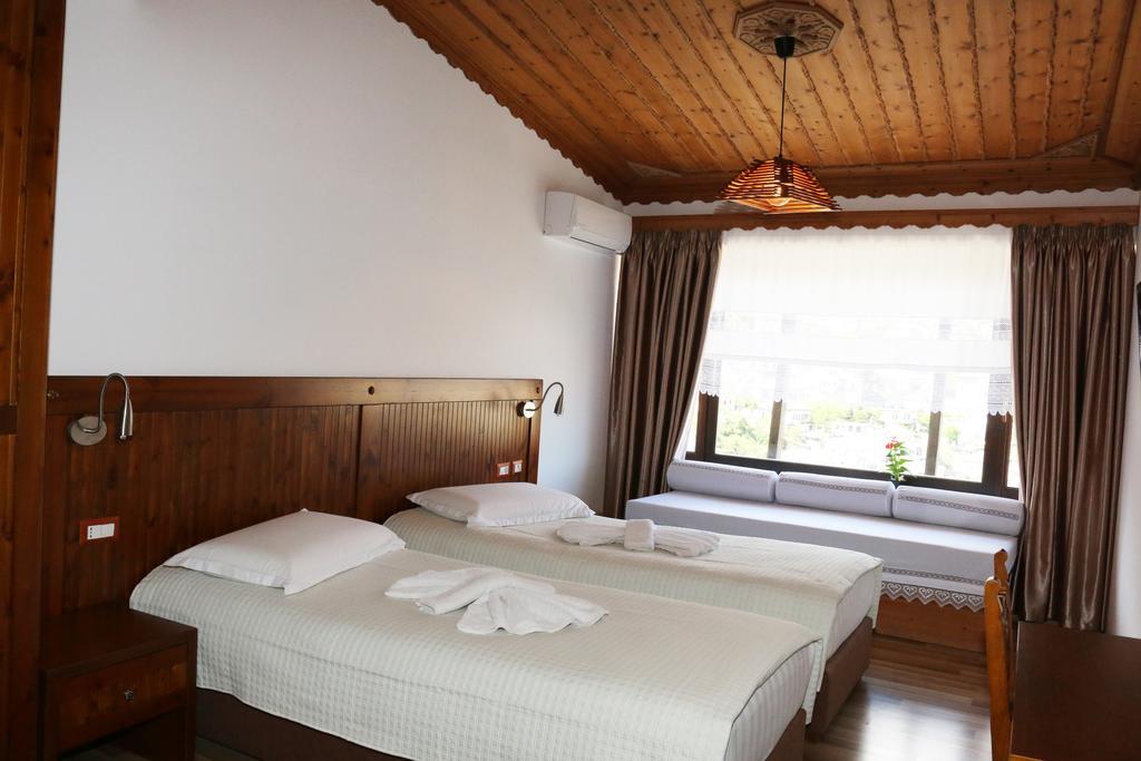 Kodra 3* Gjirokastër